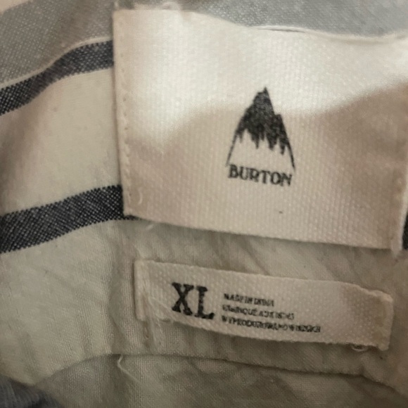 Men’s Button Up - Picture 4 of 5